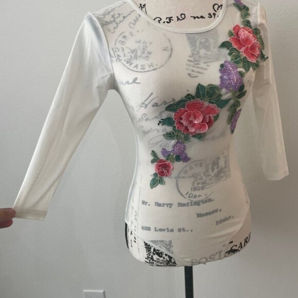 SHEER BODYSUIT EMBROIDERED FLORAL SZ S 3/4 SLEEVE PREPPY SEXY CHIC AESTHETIC - Picture 10 of 16